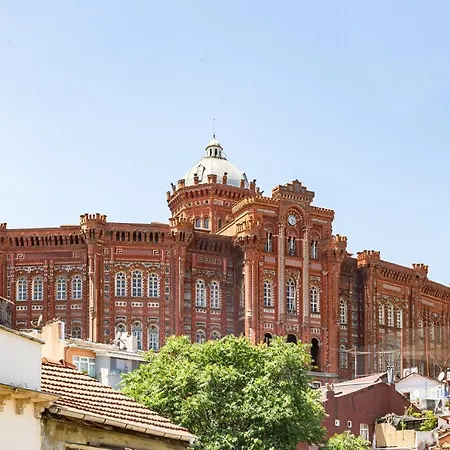 Villa Historic House Near Popular Landmarks In Balat Istanbul